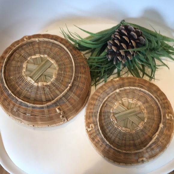 🔥4/$25🔥 VINTAGE basket set (2) - Picture 3 of 7